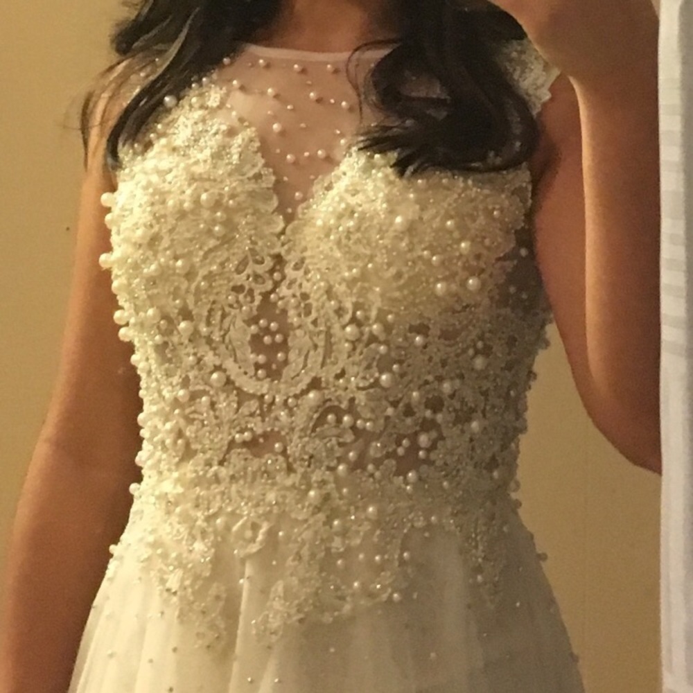 Pearl and rhinestones all over Prom dress